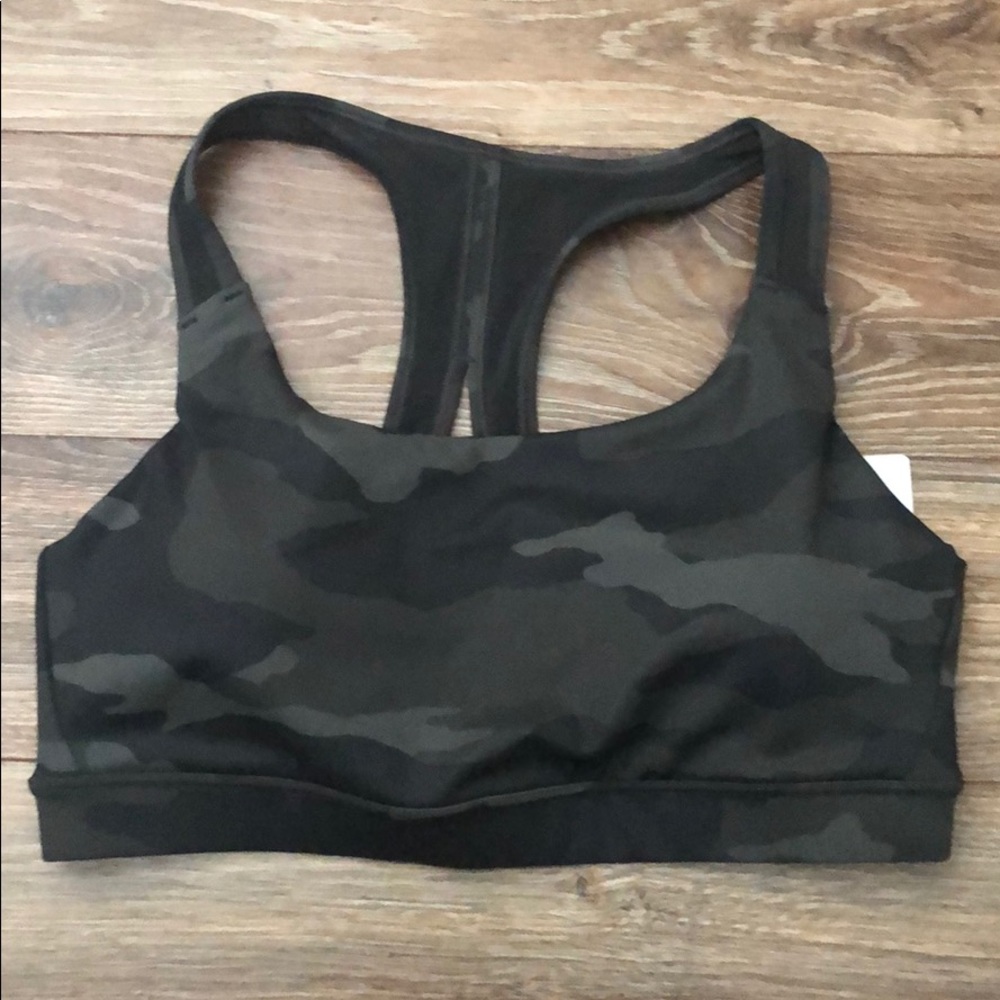 NWT Athleta Camo Contender Sports Bra
